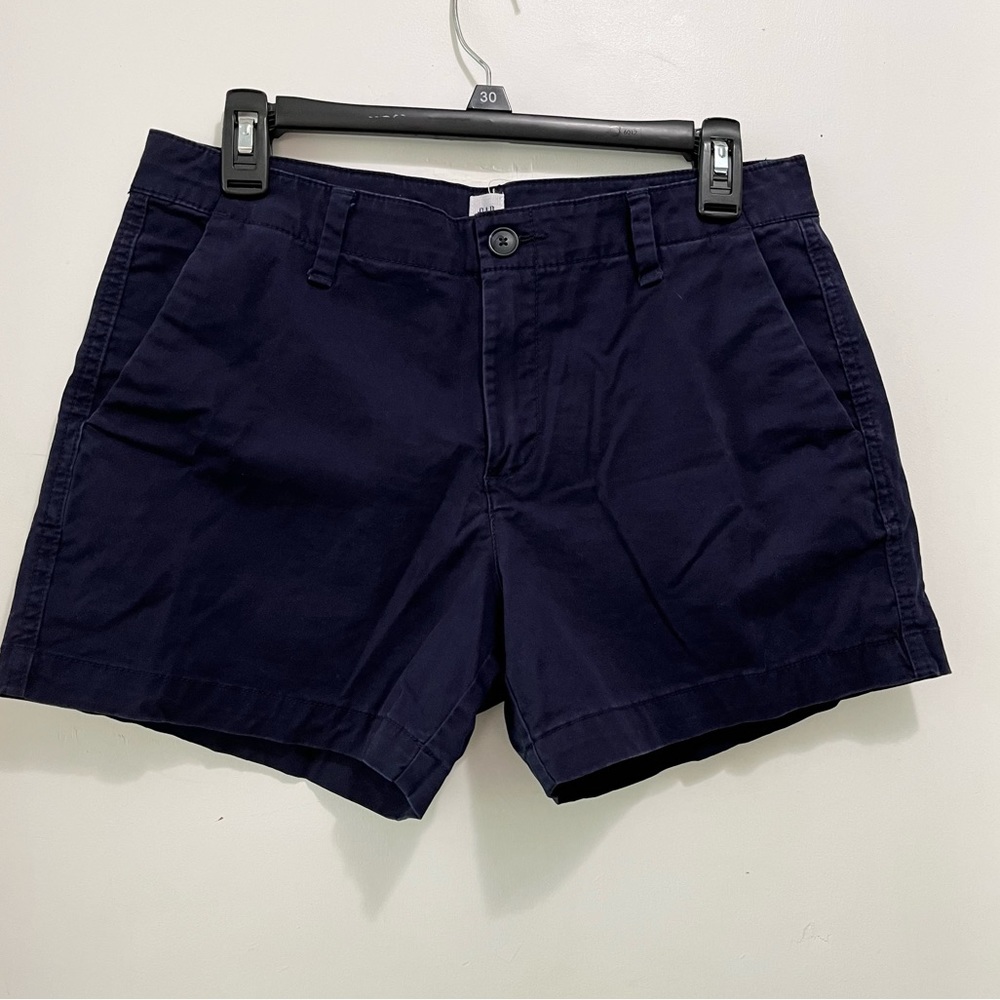 GAP chino shorts